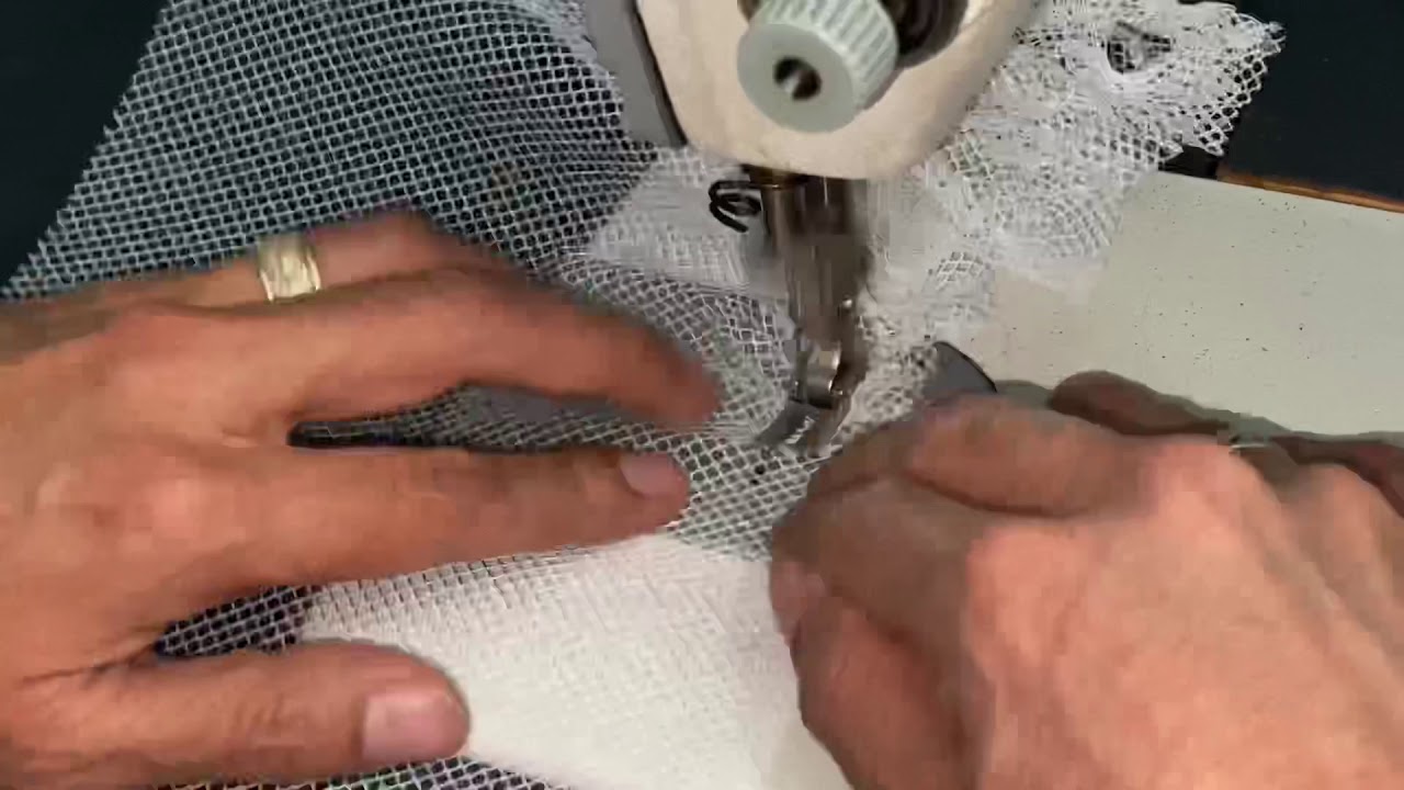 Taller de crinolinas en l&iacute;nea