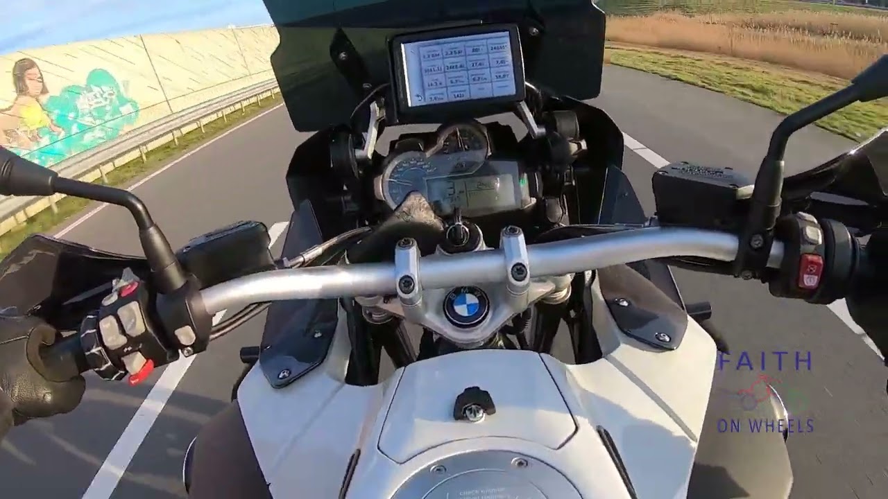 BMW R1200GS Adventure POV First ride - AKRAPOVIC HP PURE SOUND