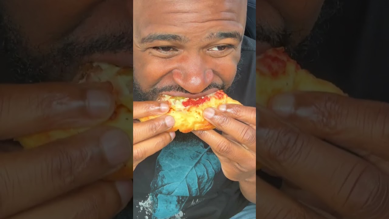 Trying The VIRAL Oxtail Pizza.. (Only In Atlanta GA)