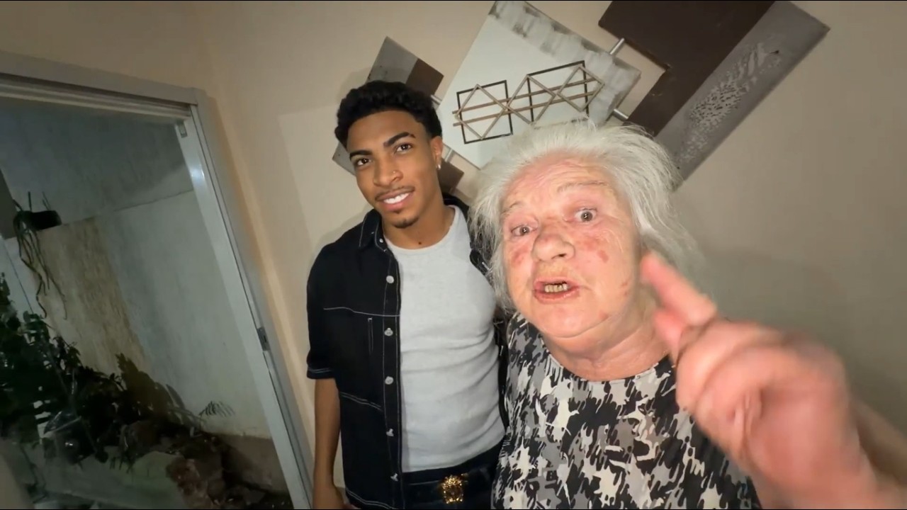 ZAGO FOI VISITAR A VÓ DO TIKTOK E ELA SE EMOCIONOU