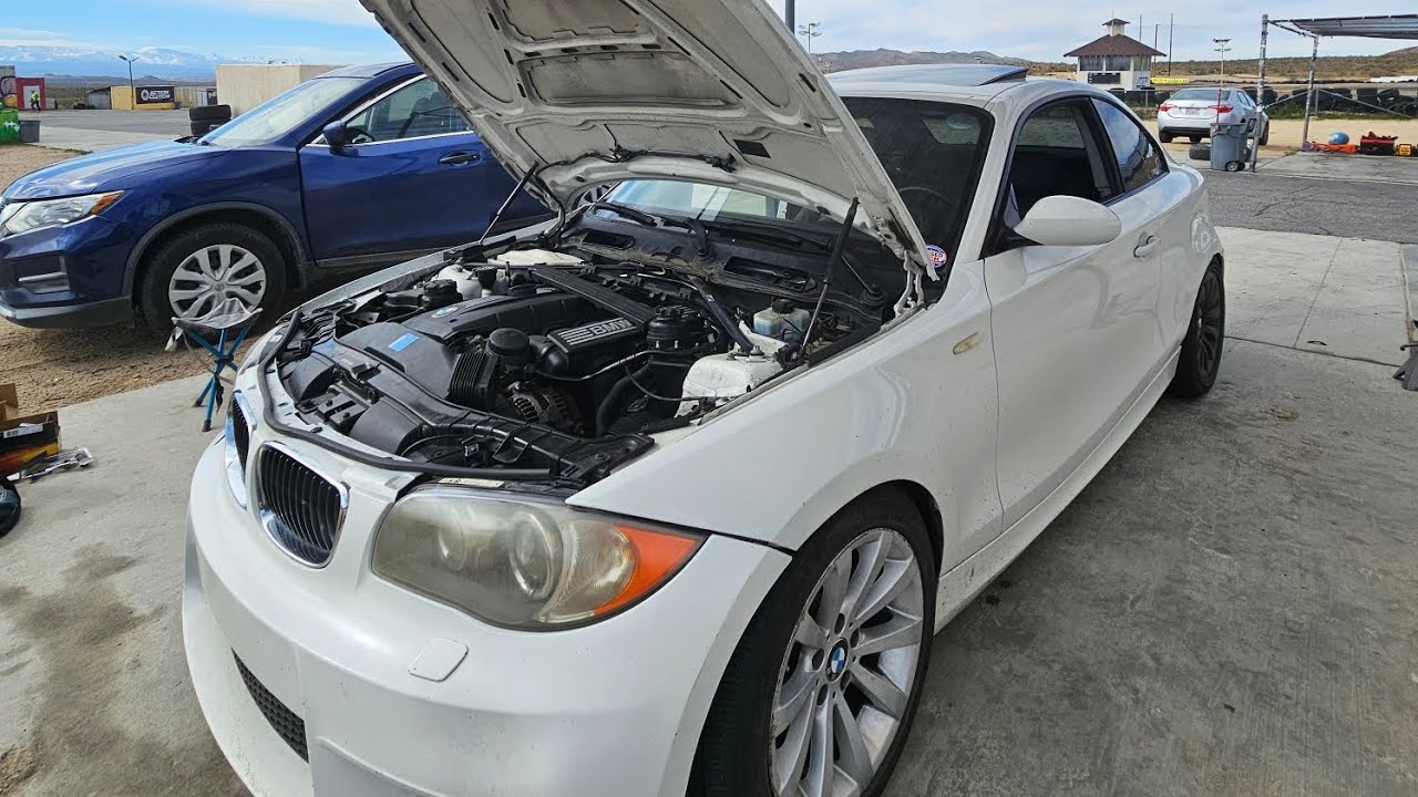 Bmw 128i first track day ay apple valley speedway