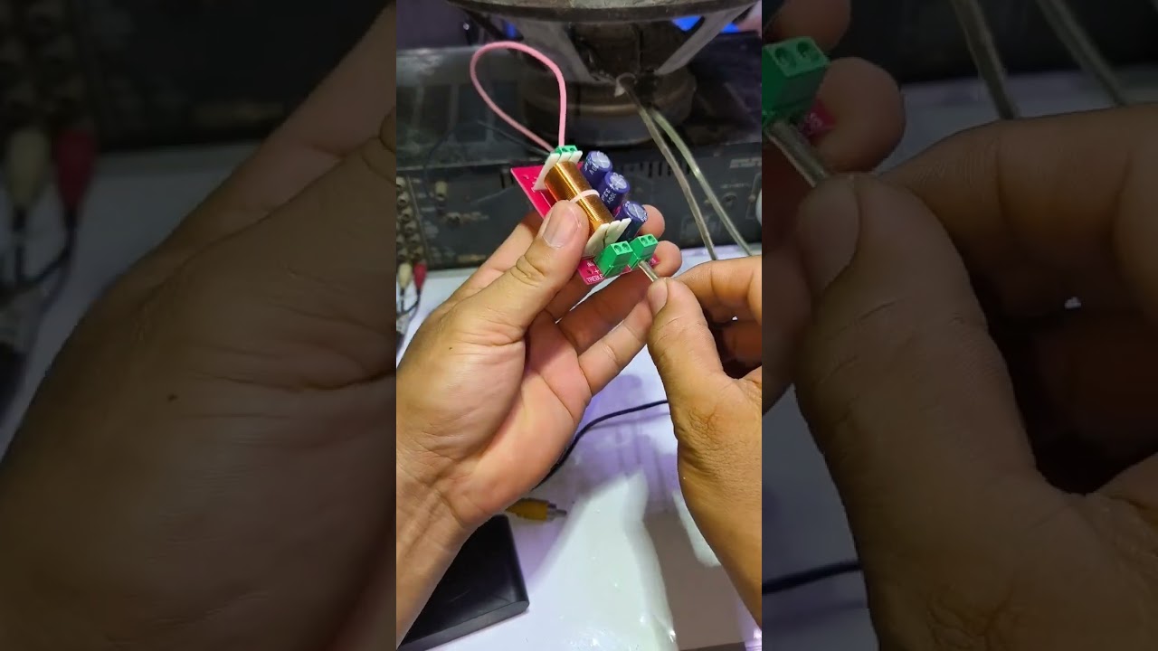 Paano lagyan ng dividing network Ang speaker