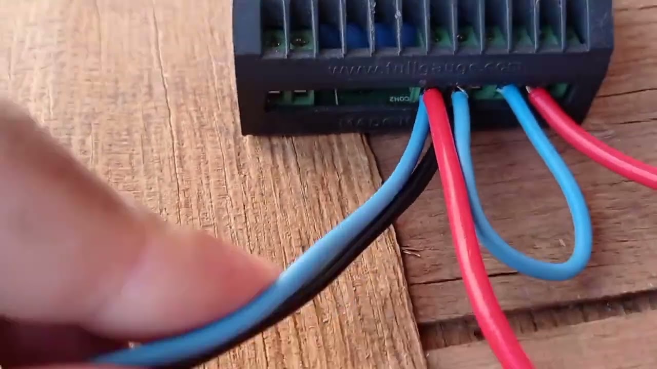 como fazer ligação (termostato tic17) controladores programável.