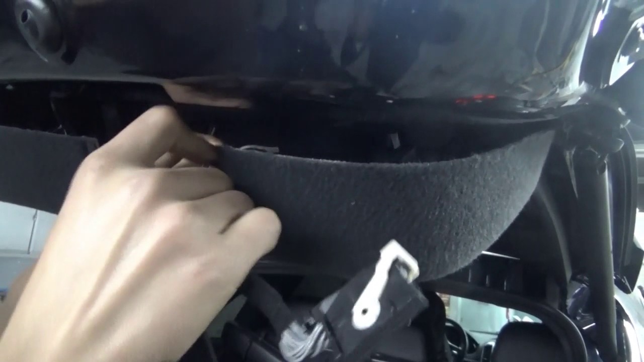 Install Manual Porsche Cayenne trunk automatic open/closer 2