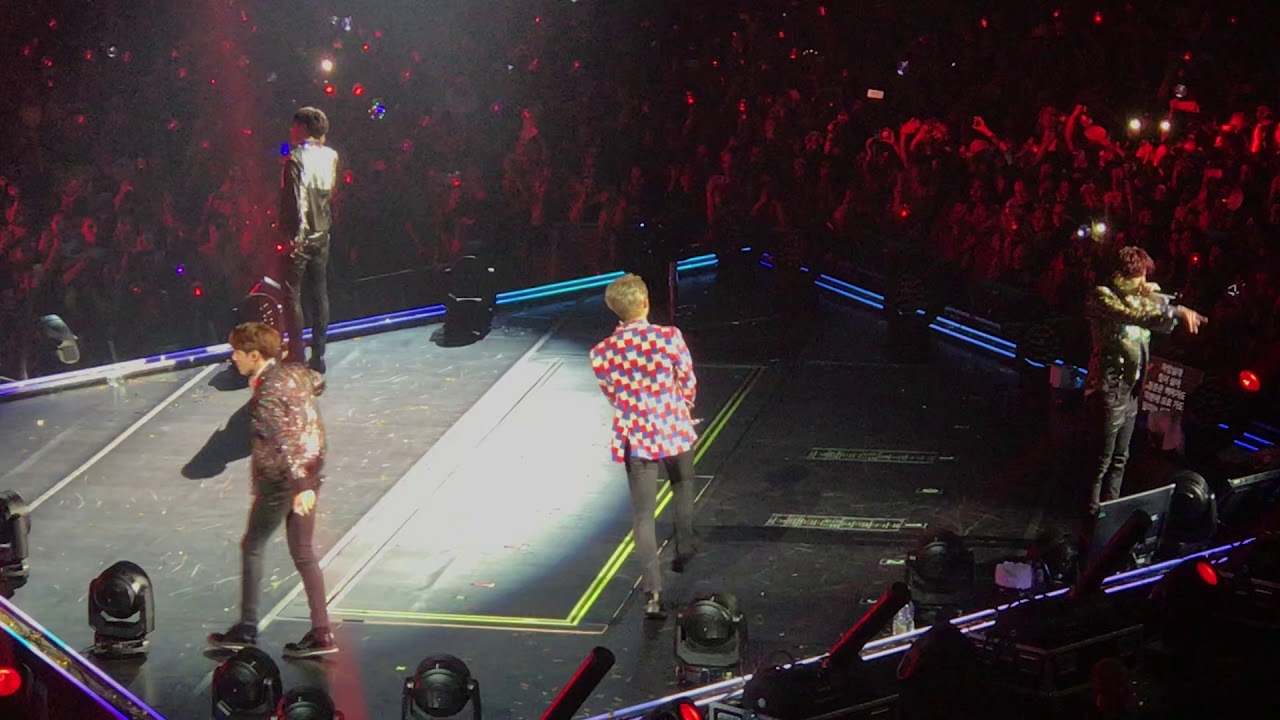 [Fancam] 181013 BTS - Dope | Love Yourself in Amsterdam