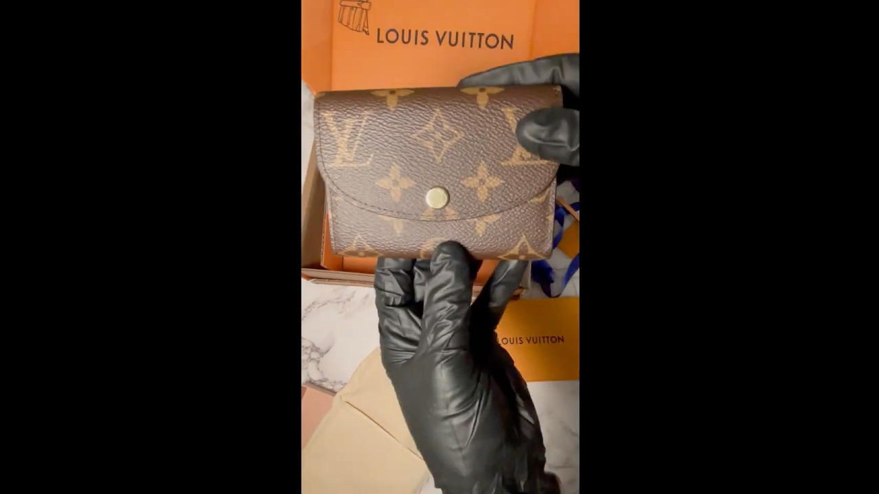 Unboxing and what fits Louis Vuitton Rosalie Wallet. It&rsquo;s my favorite. #louisvuitton