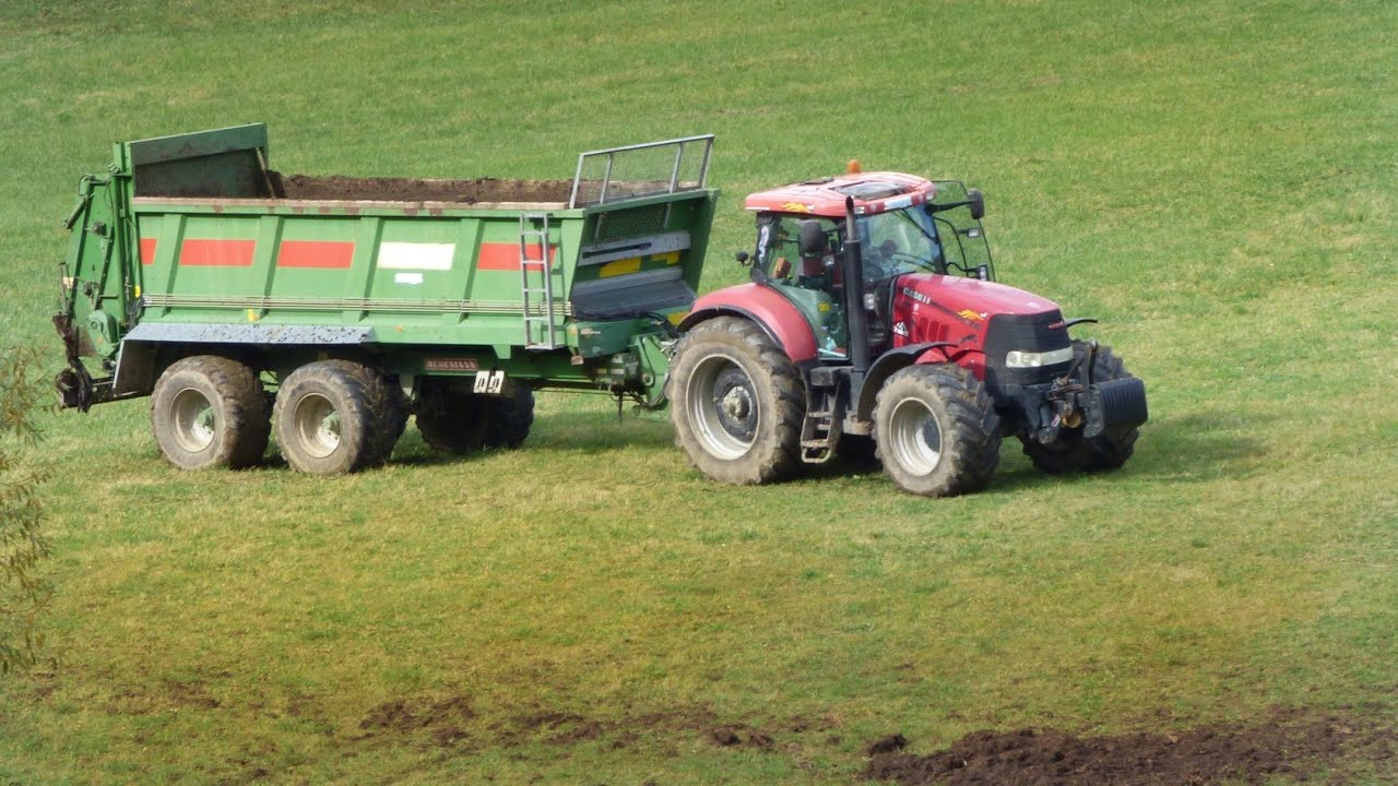 Hnojenie - Case IH Puma 210 & Bergmann Vario  Rozmetanie hnoja po lúkach