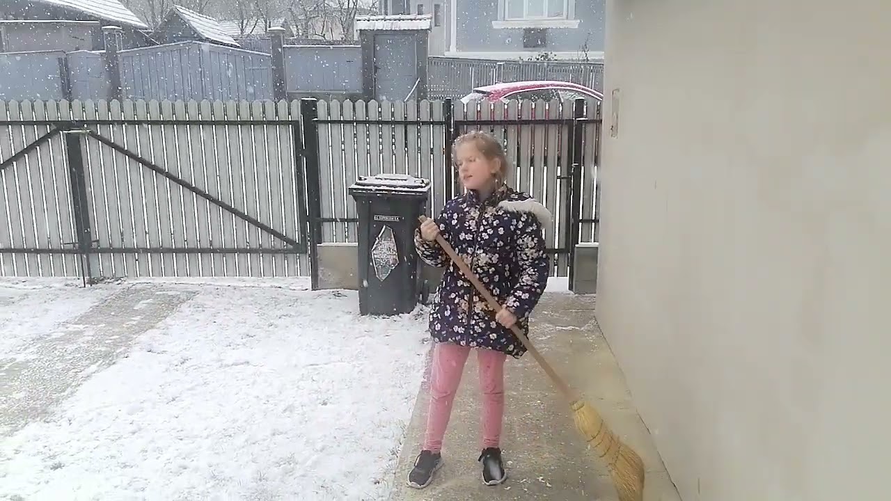 AM IESIT AFARA LA ZAPADA CA SA NE BUCURAM DE VENIREA IERNII. 