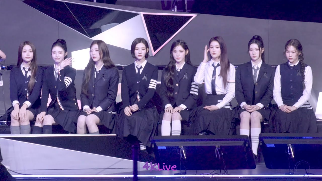 Hearts2Hearts 하츠투하츠 at Guest Seats before Best New Artist Award - MAMA Day1 251128