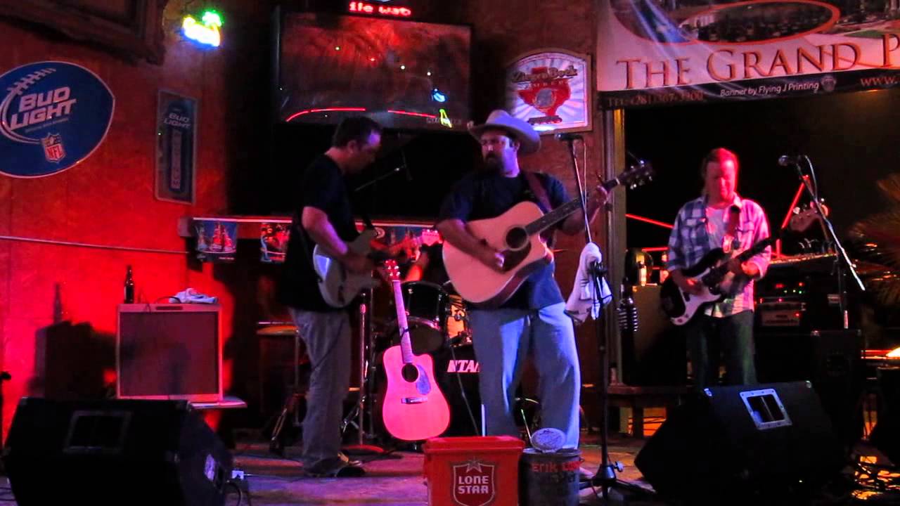 Erik Logan & The Roadhouse Ramblers - 