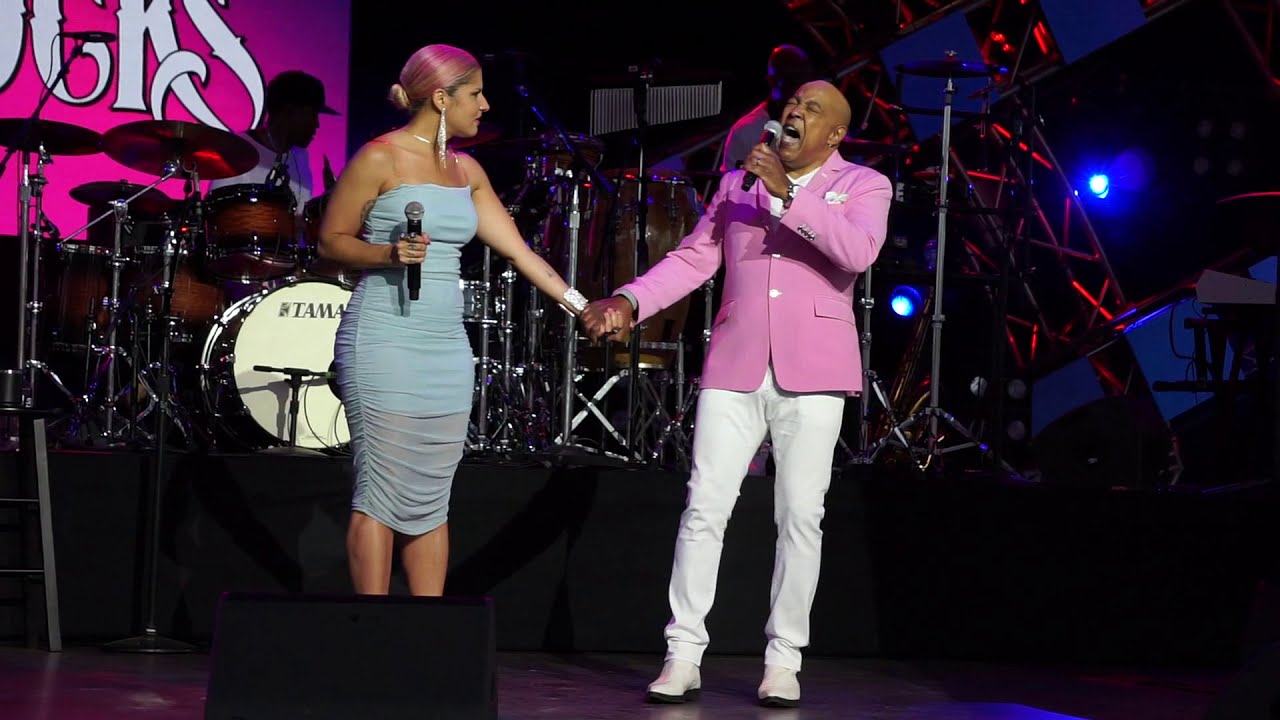 Peabo Bryson 
