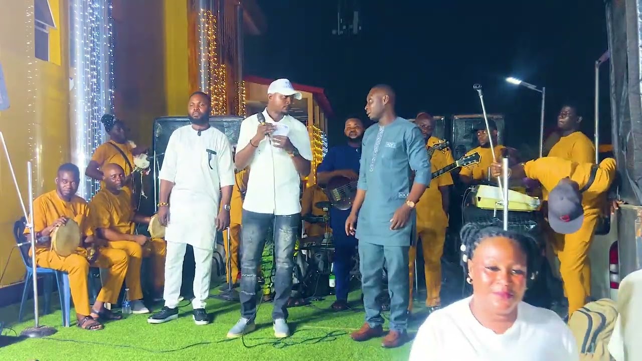 A1 DE FORTUNATE AT MANIA FASHION PARADE CARNIVAL