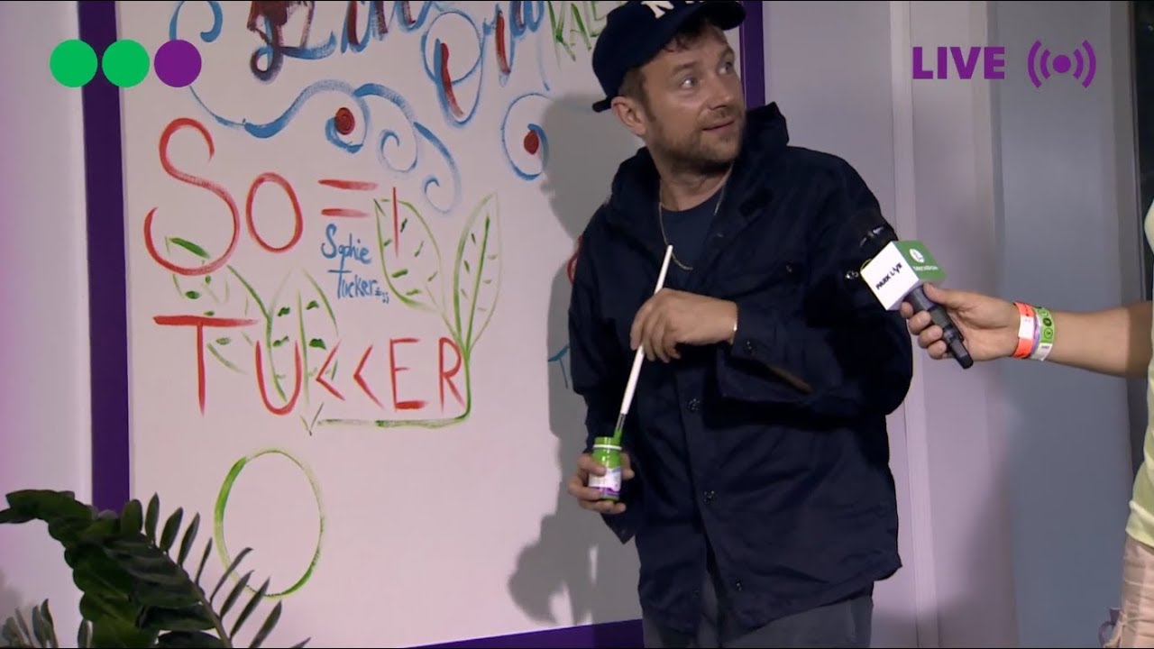 Damon Albarn painting at Park Live Festival in Moscow