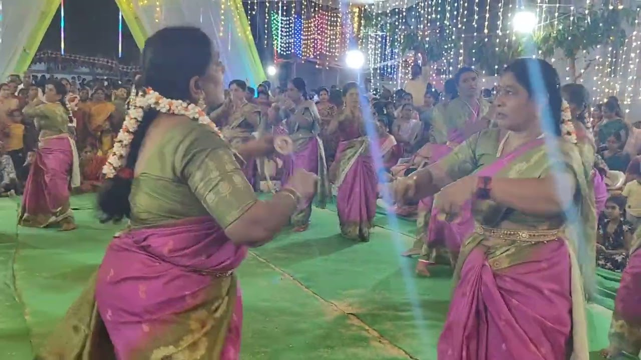 రాములోరు వచ్చినారయ్య కోలాటం నృత్య ప్రదర్శనలు #ganeshchaturthi #kolatamdance #custom #dance 