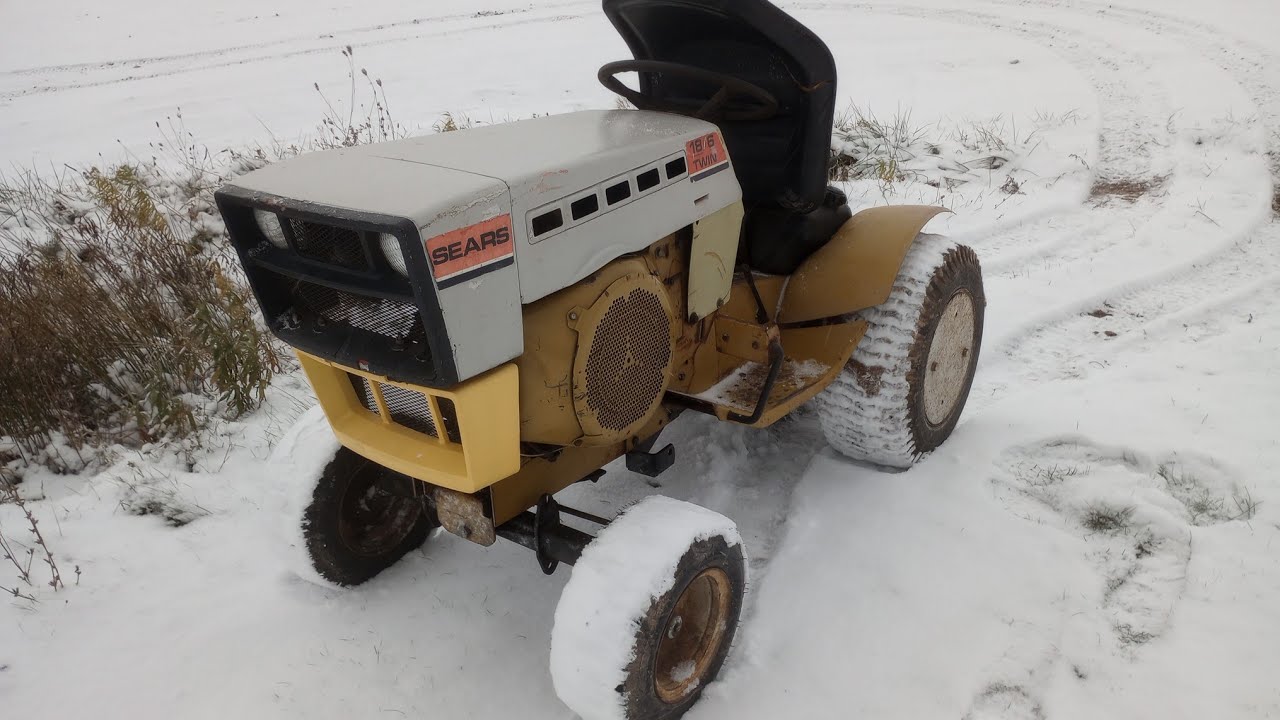 First snowfall!! 1966 Sears Suburban 12 Cold Start failure. 1977 Sears Suburban's 18/6 Cold Start 