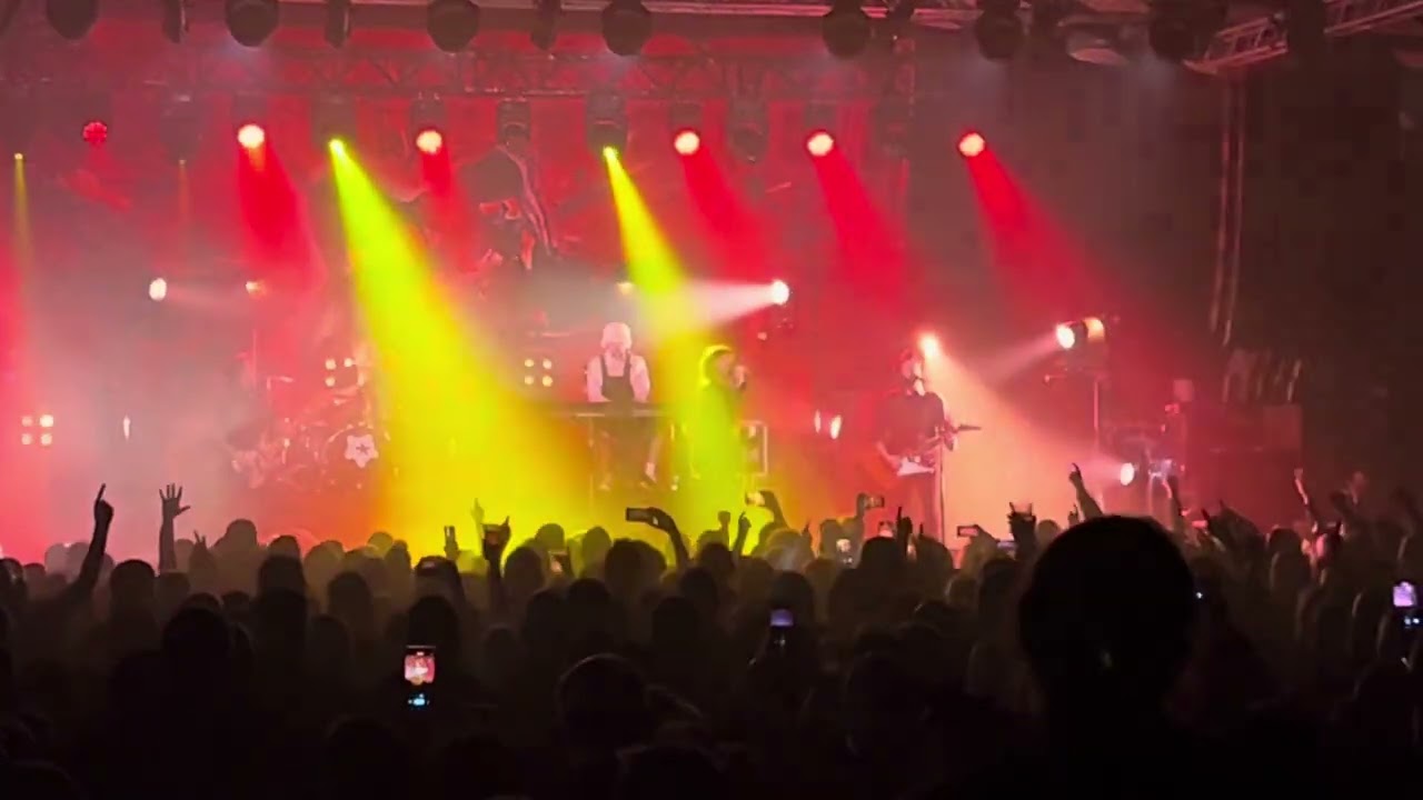 Embrace, Glasgow Barrowlands, 15 November, All You Good Good People