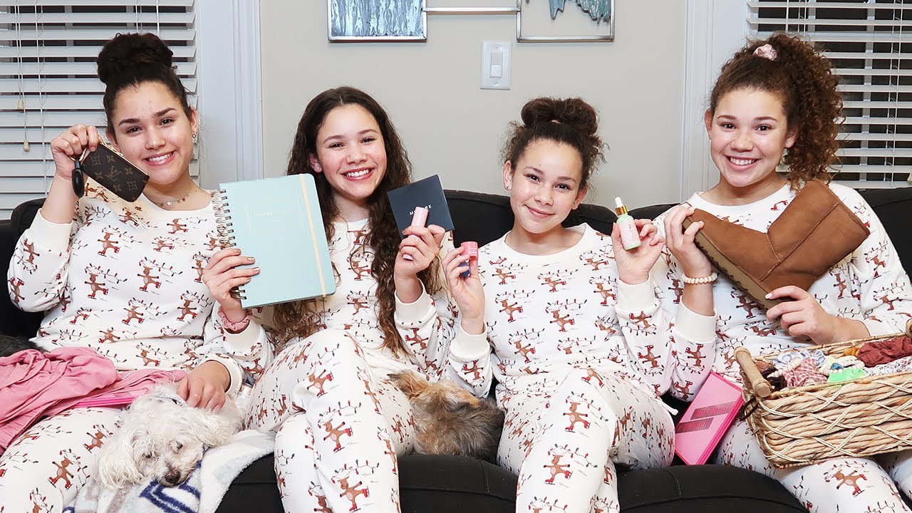 Favorite Gifts REVEALED! (Haschak Sisters)