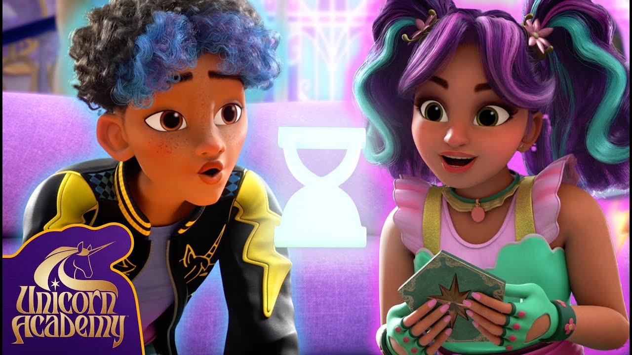 MAGICAL SCAVENGER HUNT GAME! 🎲🦄 | Unicorn Academy Original Shorts | Cartoons for Kids