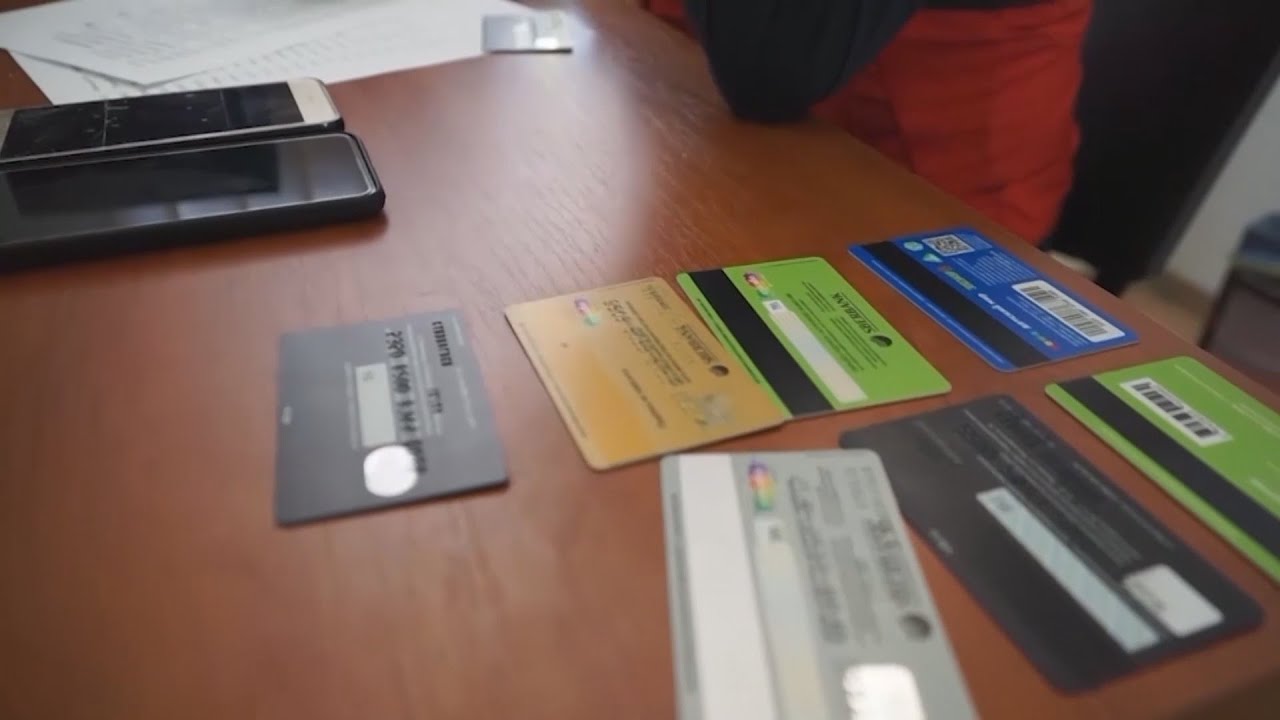 Мальчик перевёл мошенникам полмиллиона
