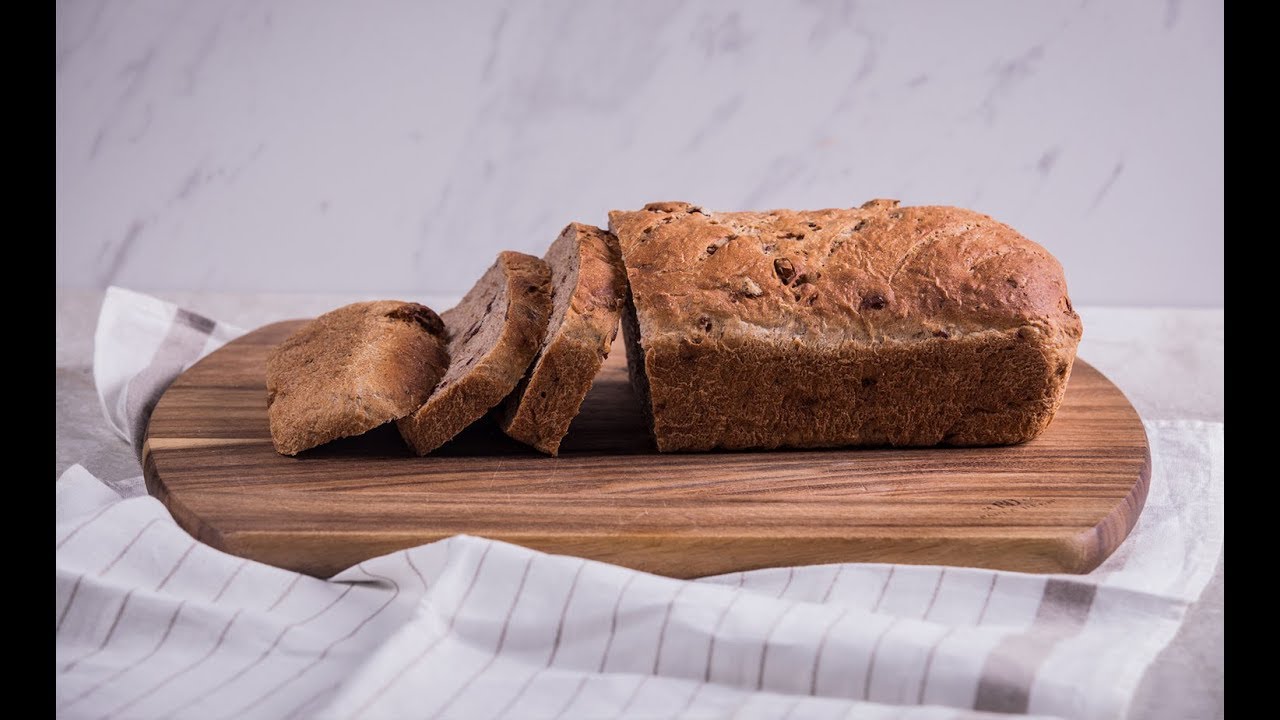 ขนมปังโอ๊ตวอลนัตและแครนเบอร์รี่ Cranberry and Walnut Oat Bread : พลพรรคนักปรุง