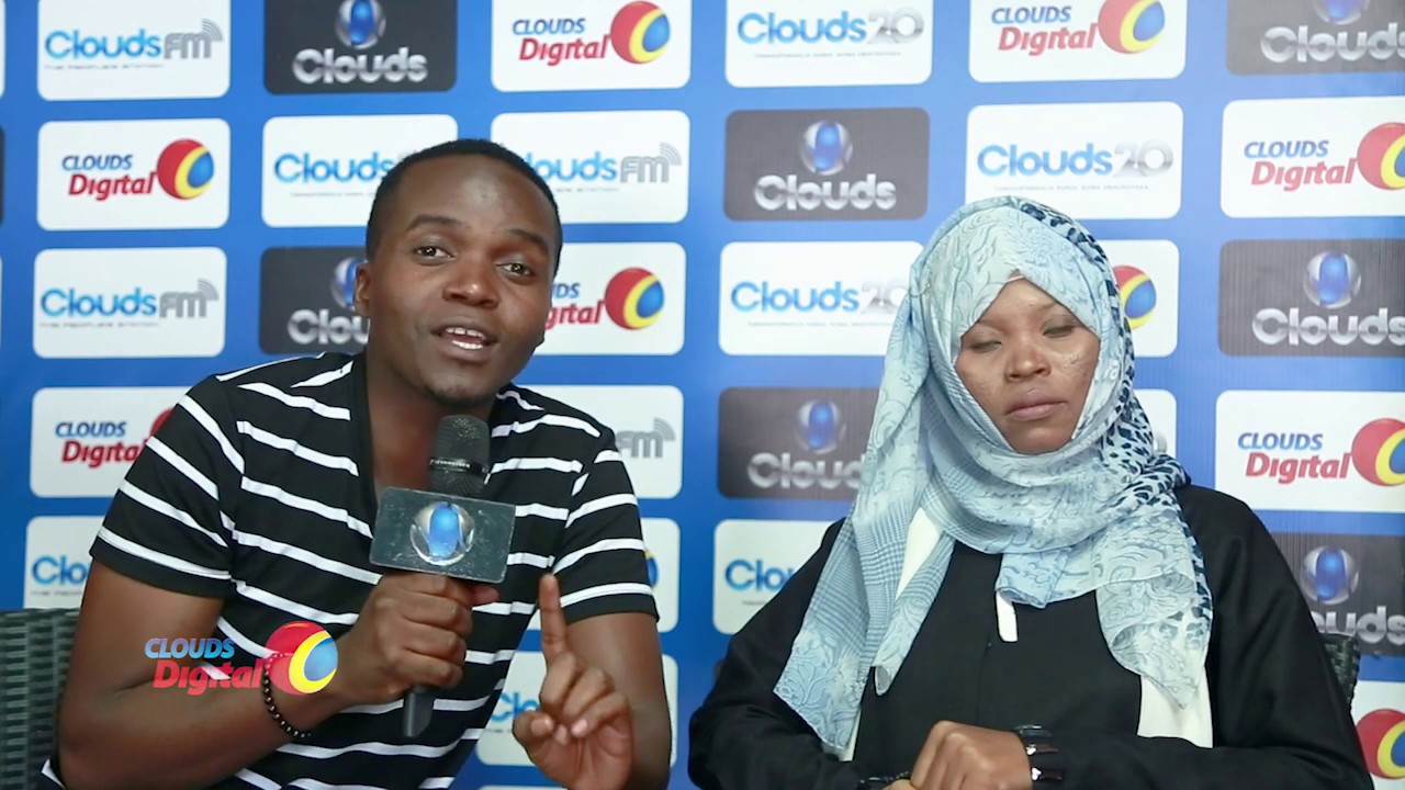ALIYEIMBA WIMBO WA RAMADHANI,AFUNGUKA MENGI TUSIYOYAJUA .