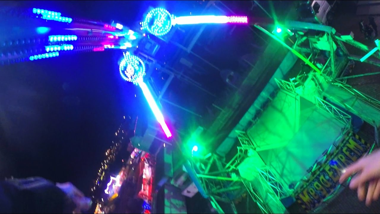 MEGA EXTREM On Ride nuit - Fête foraine Cherbourg 2017