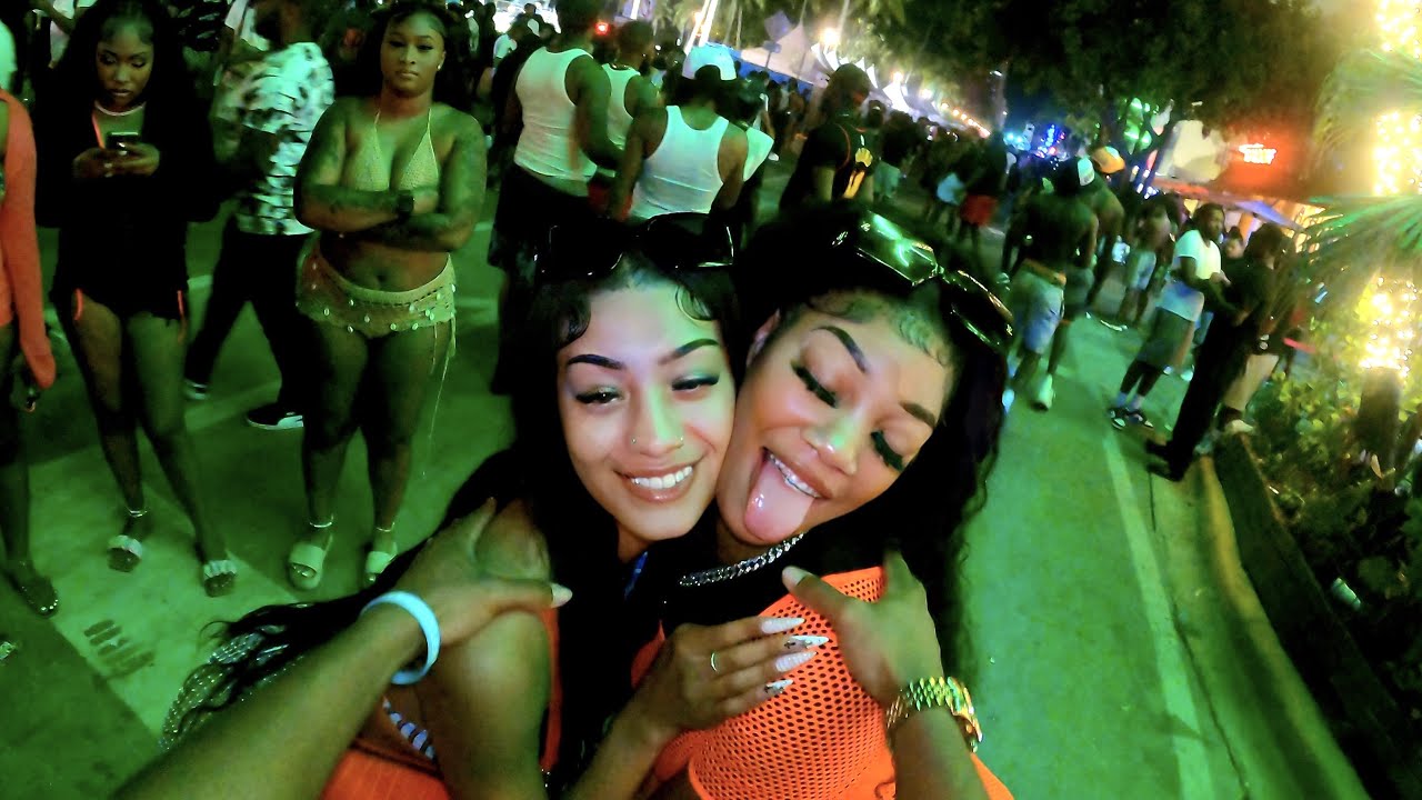 She Wanna Go Viral!