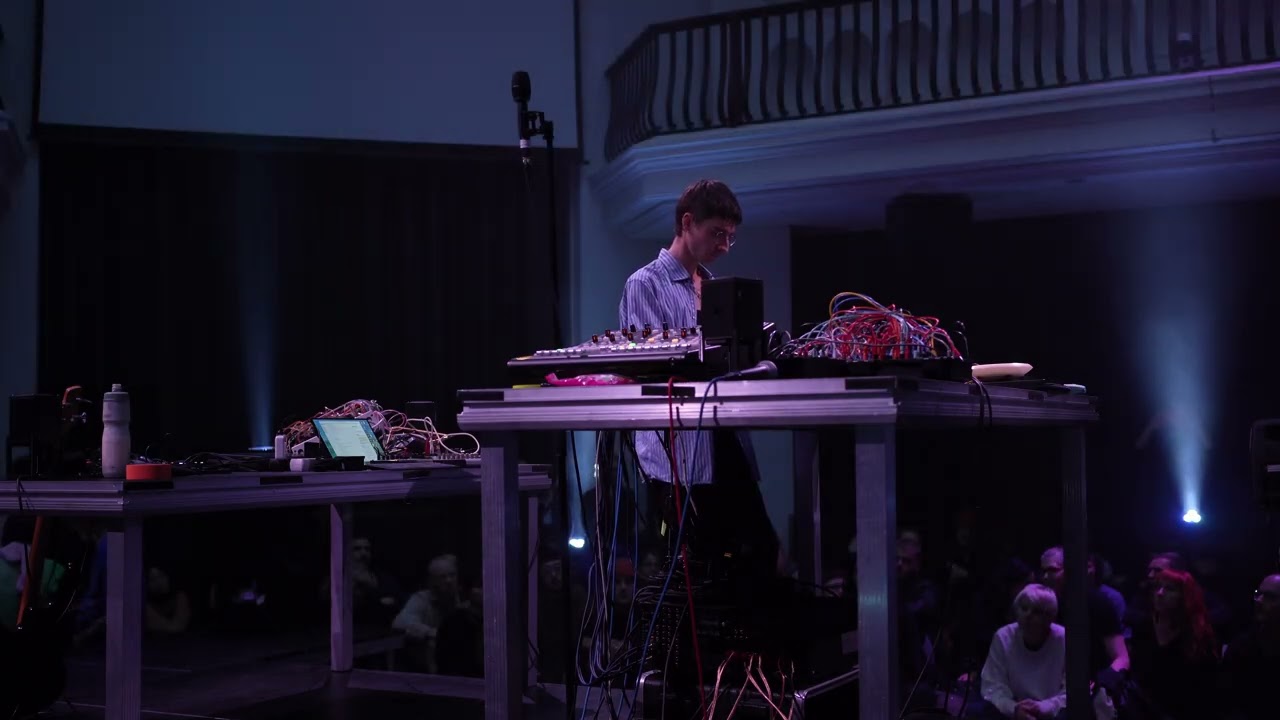 Vi Reynaud - Untitled
