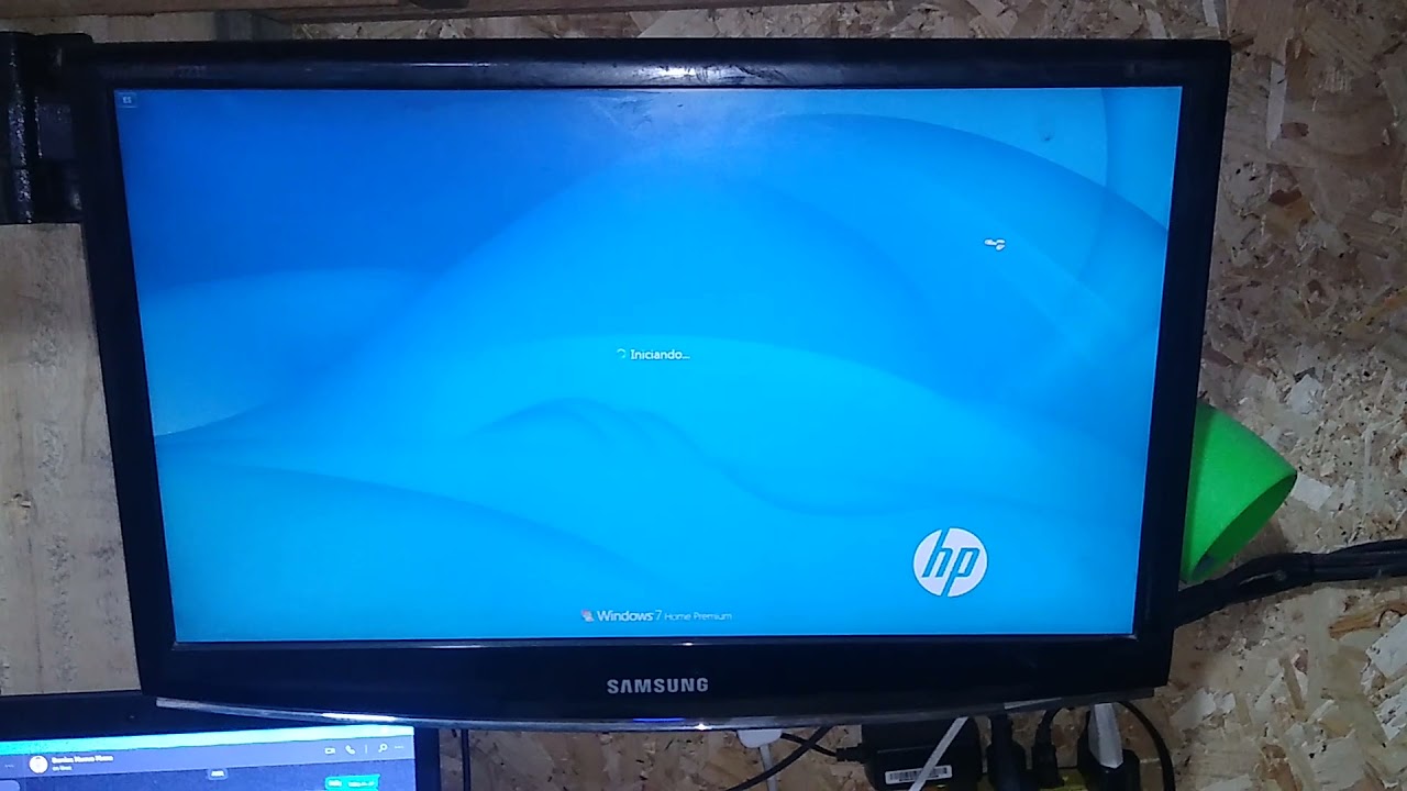 MI COMPUTADORA NO ENCIENDE Y ME SALE NON-SYSTEM FISK OR DISK ERROR ¿QUÉ HAGO?
