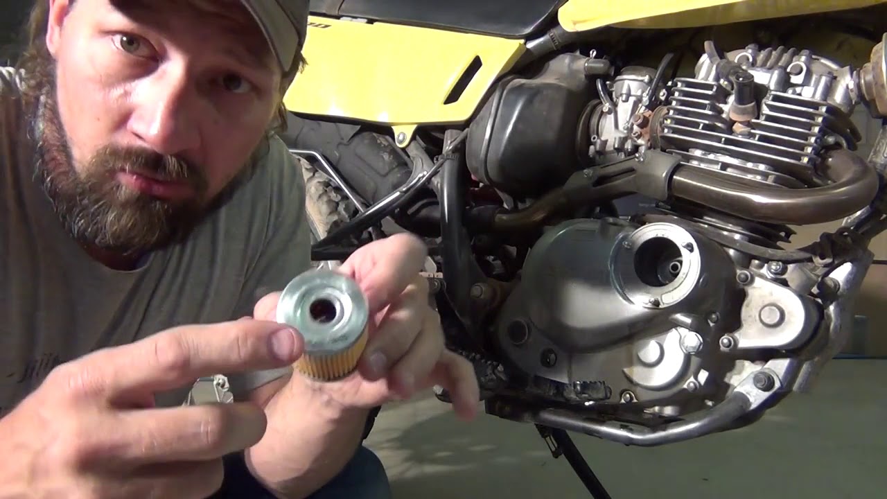 How to change the oil on Suzuki DR200 - It's EASY!!