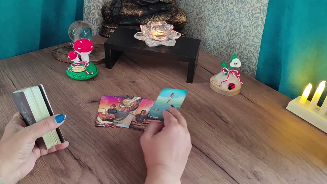 💥Какво иска да ви подскаже вашата интуиция👀🎯Гледане на карти Таро