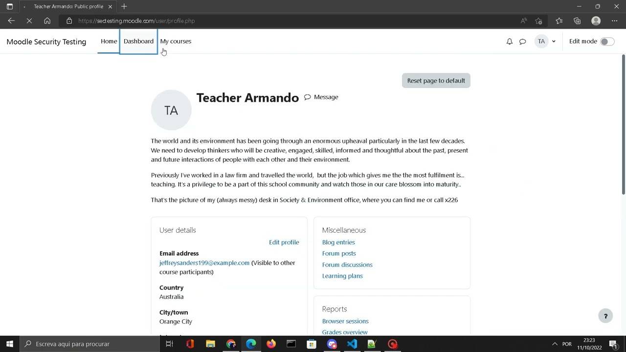 POC Moodle XSS Stored