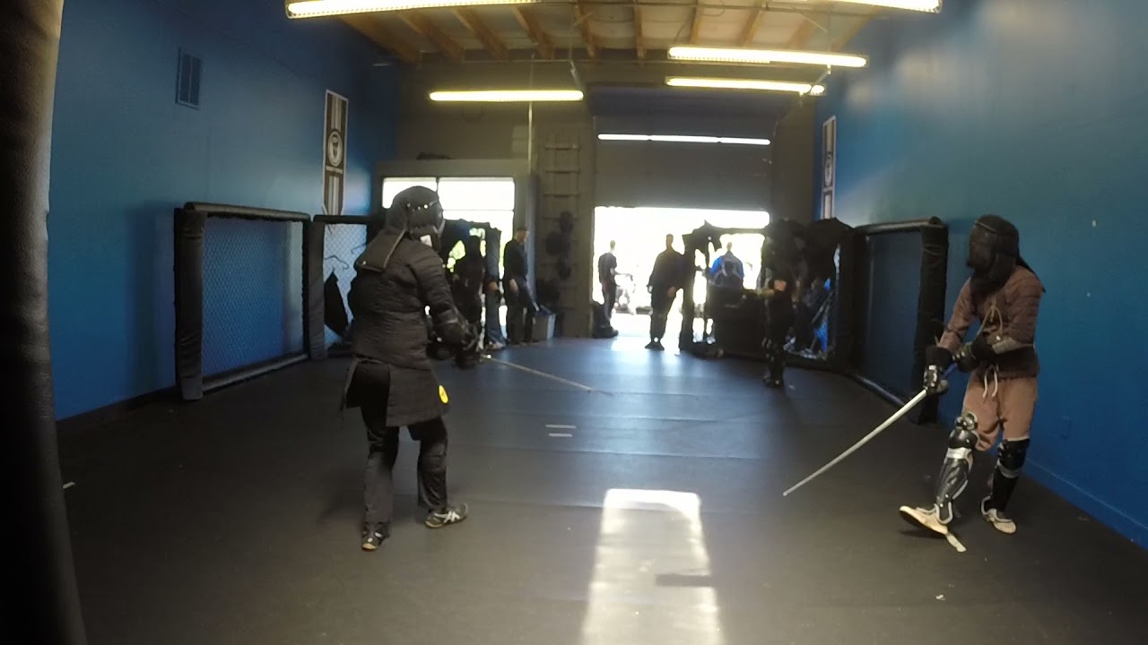 Katana vs Longsword