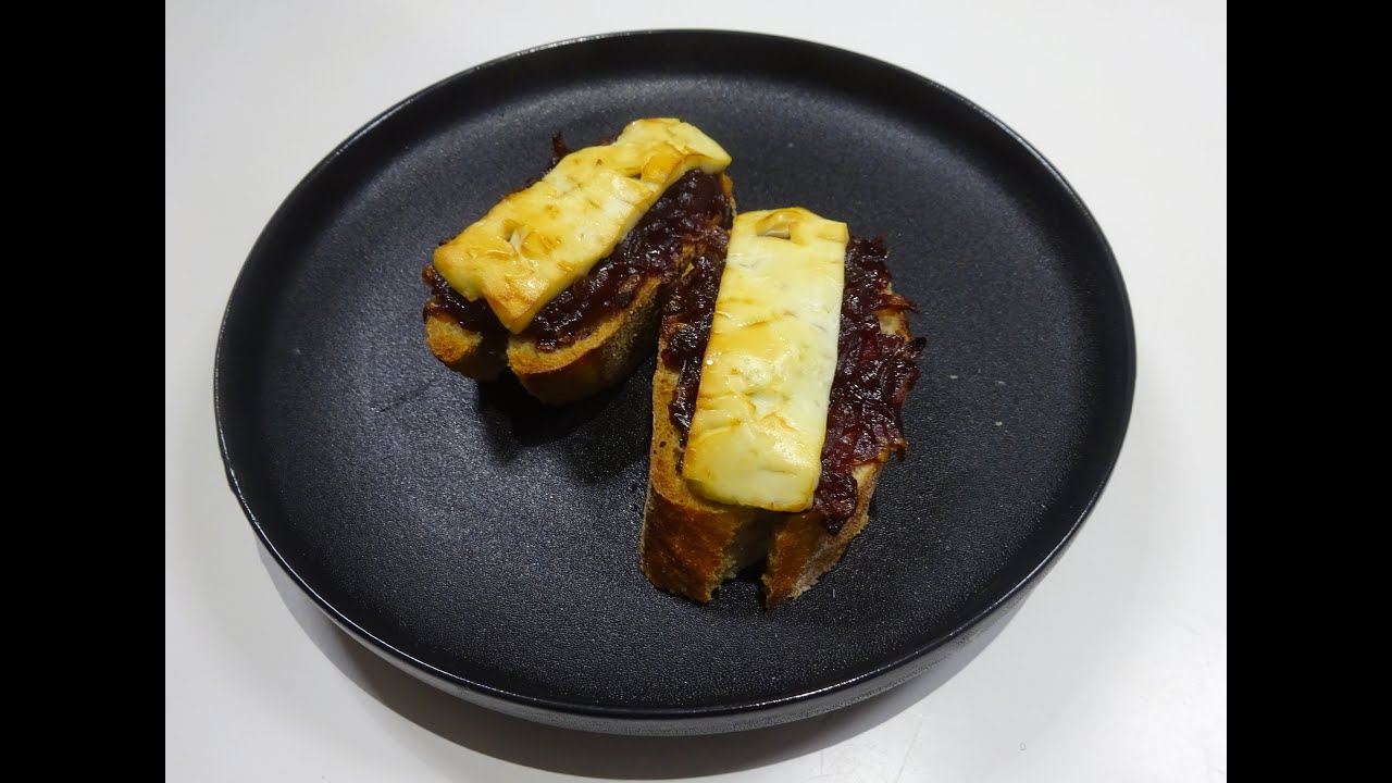 Super Przekąska! Grzanki z Karmelizowaną Cebulka i Feta!