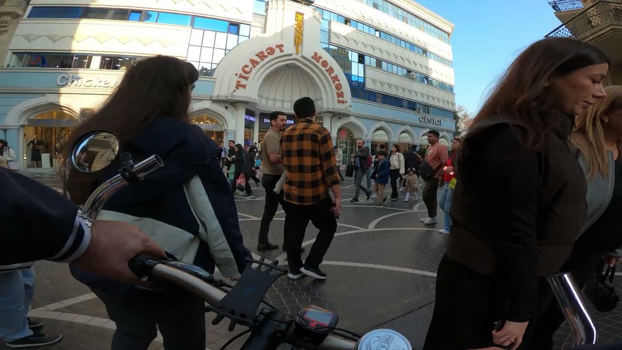 Paraddan dərhal sonra şəhərdə vəziyyət