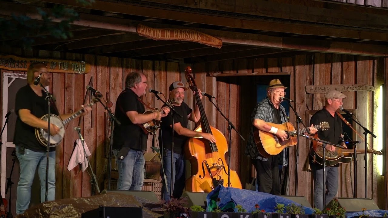What Am I Doing Hangin' Round - Seldom Scene @ Pickin in Parsons, WV - August 5, 2022