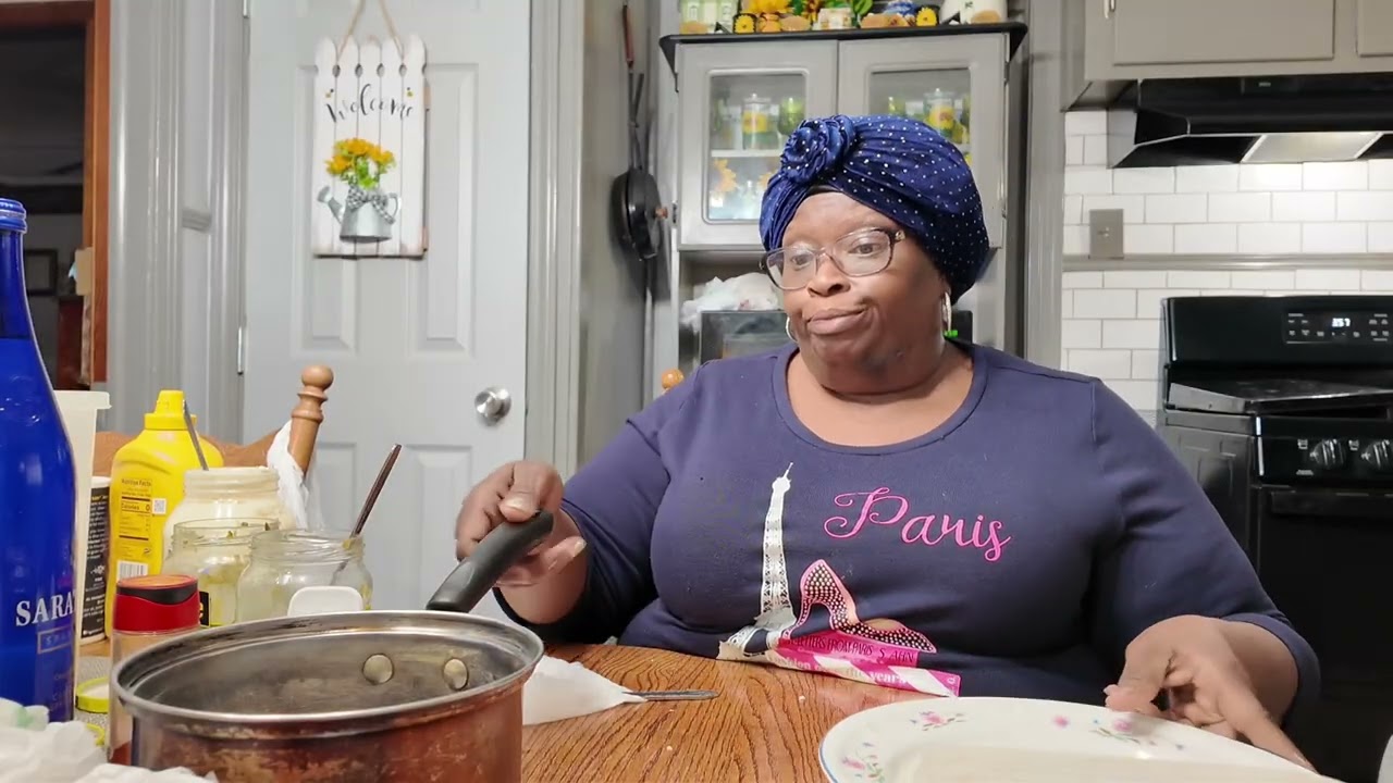 MA COOKING AN EASY PEASY MEAL! 