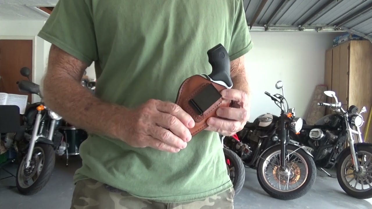 Кобура Bianchi Professional, модель 100, размер 1, для револьверов Smith & Wesson J-frame