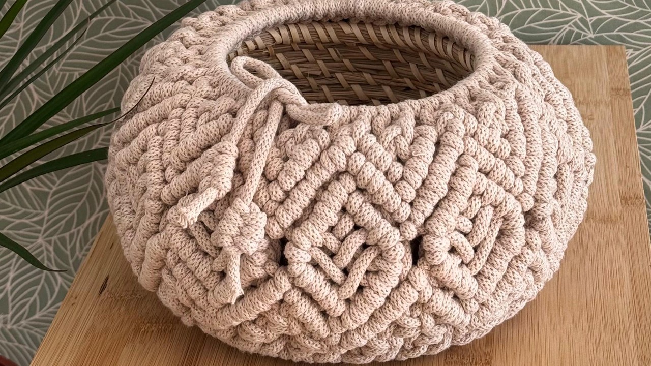 DIY Macrame Basket with Flower and Leaves