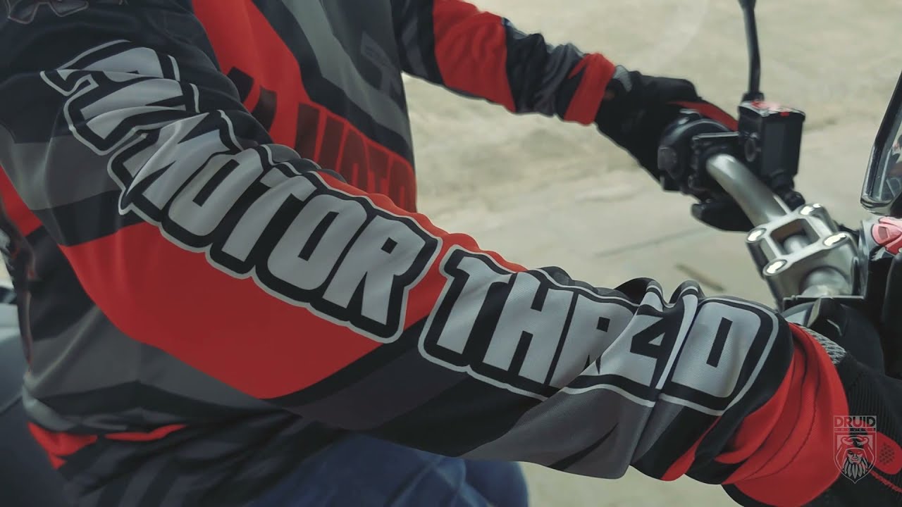 This RIDING JERSEY is SPECTACULAR! Designed by DRUID PROJECT | PH Motor Thread