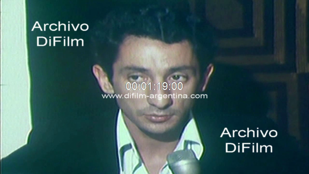Osvaldo Ardiles (Jugador del Tottenham) de vacaciones en Cordoba 1980