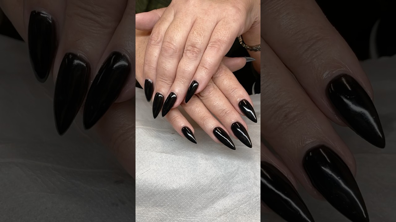 Black Stiletto Nails 💅🏽 #biabnails #nailsoftheday #manicuregel