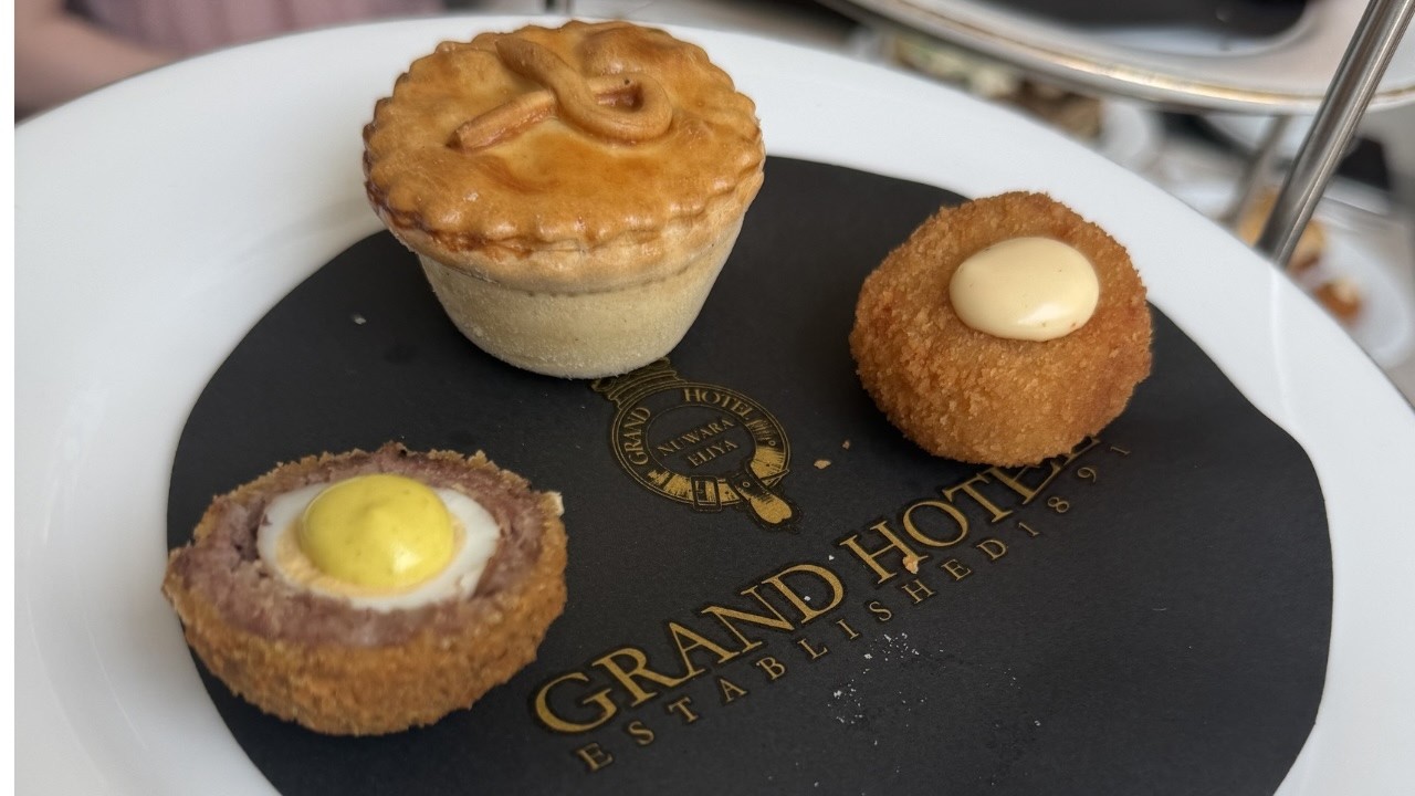 Afternoon Tea at the Grand Hotel Nuwara Eliya ☕ | Sri Lanka’s “Little England”