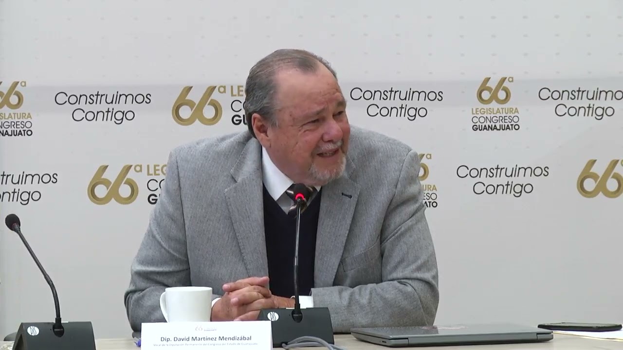 David Martínez reconoce a Laura Galván y exige recuperar el Camino de los Mexicanos