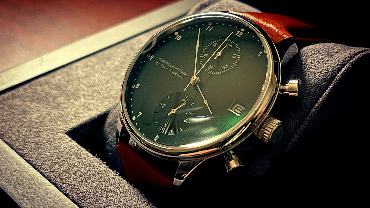 【絶賛】お洒落すぎるグリーン文字盤の腕時計。About Vintage 1815 CHRONOGRAPH STEEL / GREEN SUNRAY