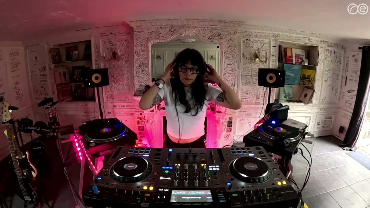 Guest Mix by Cheetah Latina