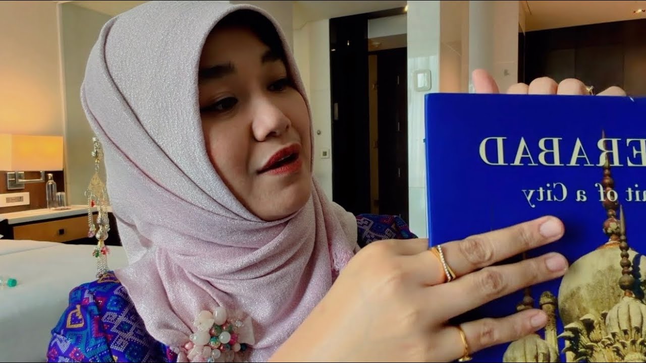 ASMR soft spoken - roleplay mom just got back (Indonesian)