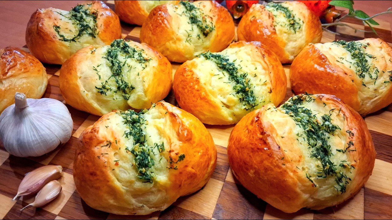 Часникові БУЛОЧКИ з Хрусткою Скоринкою - Ви НЕ Перестанете Їх Пекти! | Garlic Buns with Crispy Crust