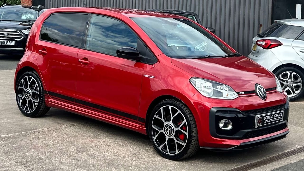 2022 (71) Volkswagen Up GTI 1.0 5Dr, цвет King Red. Пробег 27 тыс. миль. 3 ТО. Пакет Cruise & Par...