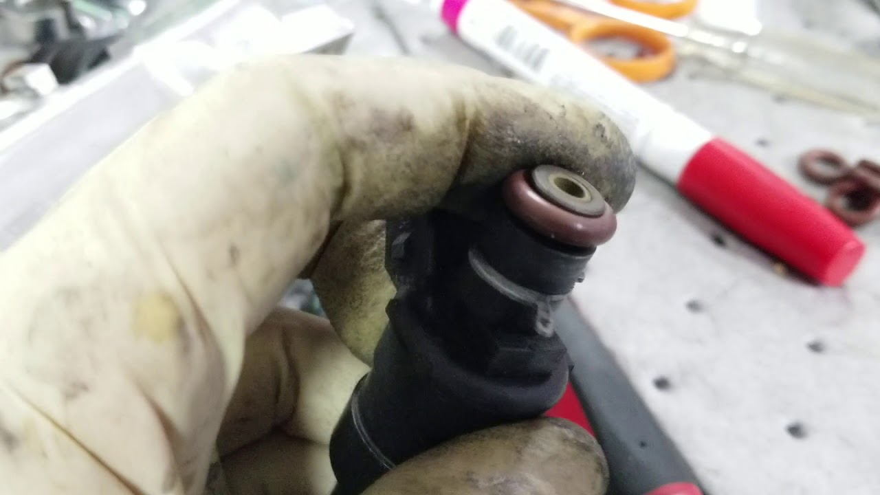 Replacing fuel injector seals on fiero v6